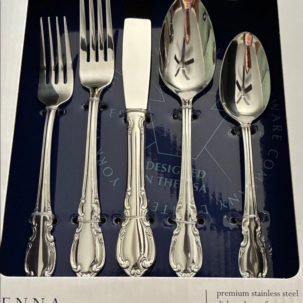 Pfaltzgraff Vienna 20-Piece Flatware Set